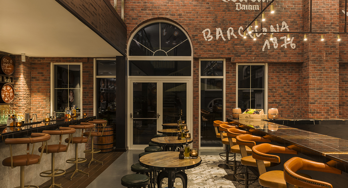 Dining at Habtoor Polo