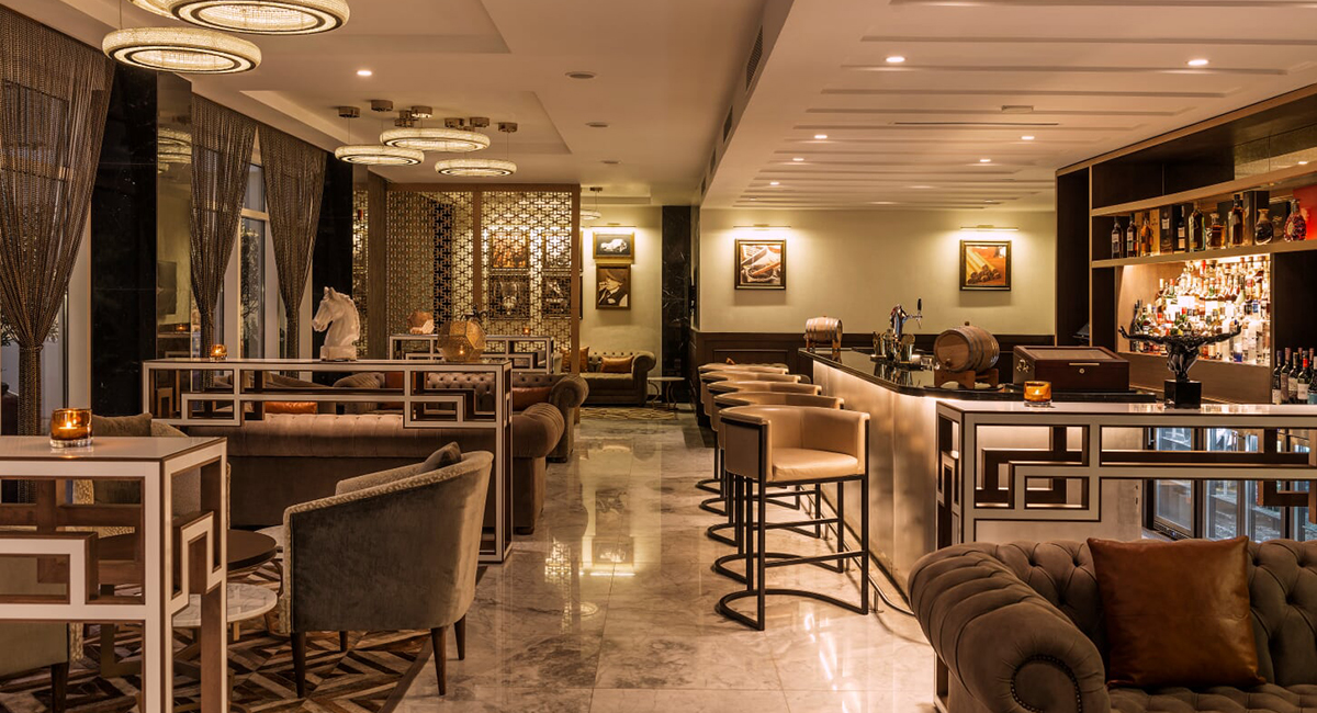 Dining at Habtoor Polo