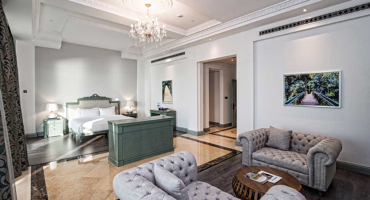 Royal Suite (3-Bedroom)