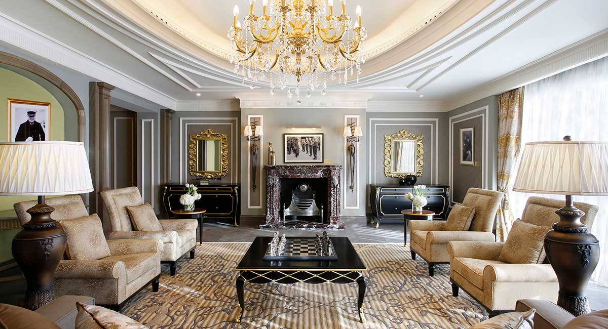 Winston Churchill Suite (3-Bedroom)
