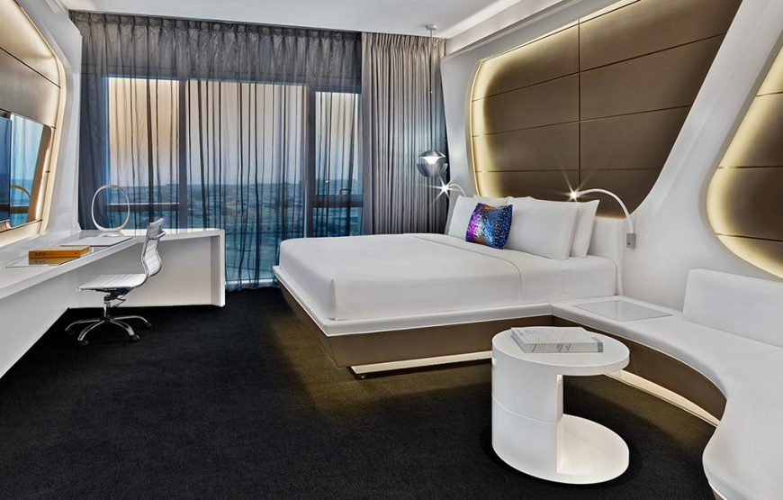 V Hotel