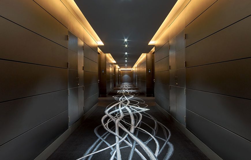 V Hotel